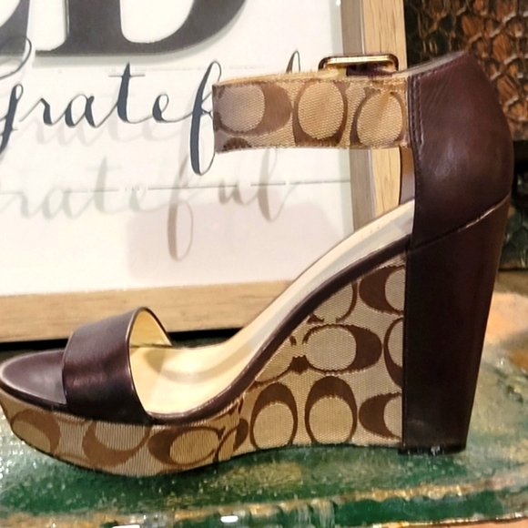 Coach Shoes - COACH Jerri Wedge Signature Open Toe Ankle Strap Sandal Leather Sz 7.5